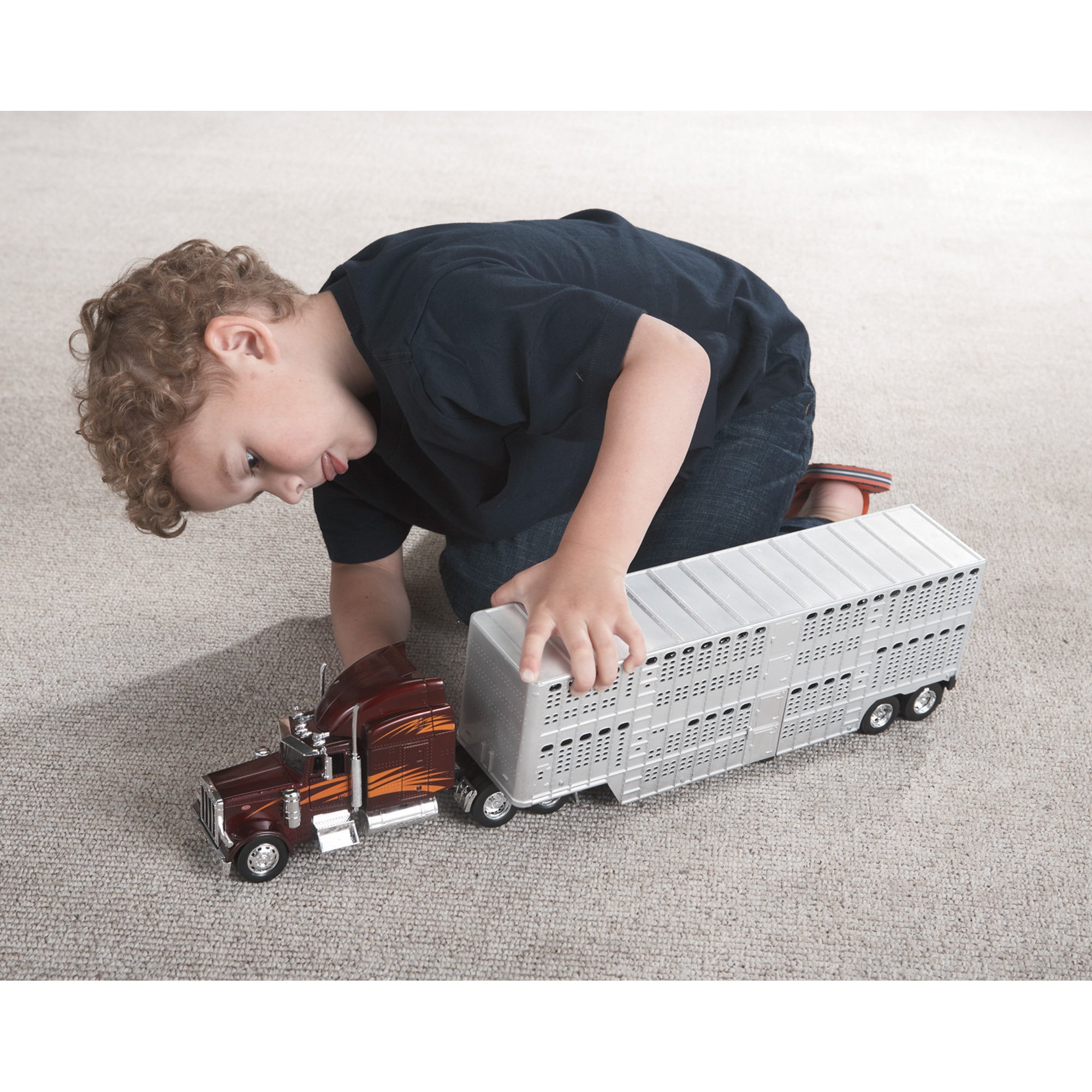 Peterbilt 379 Livestock Truck — 1:32 Scale